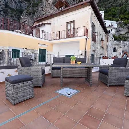 - Antica Residenza Amalfitana Apartment *